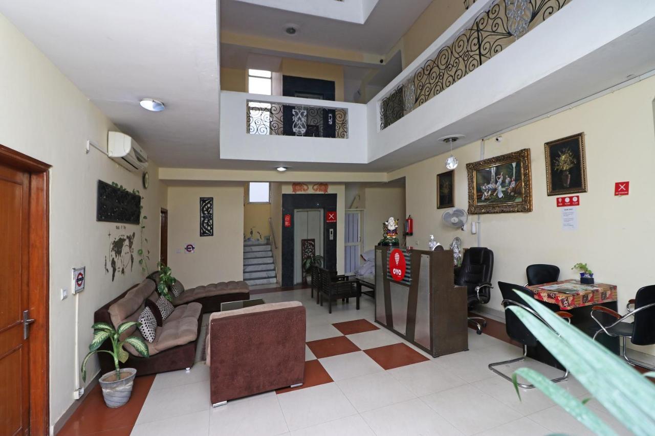 Oyo 6608 Sector 56 Badshahpur Exterior foto